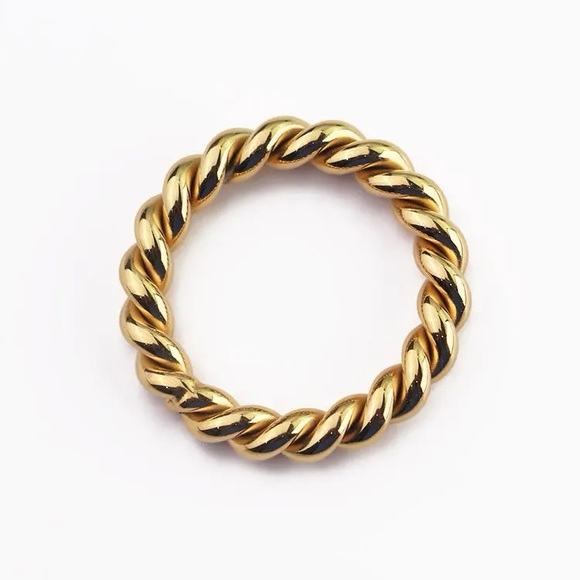 New: 18k Gold Plated Twisted Rope Ring - Picture 8 of 11